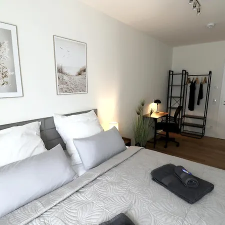 Relaxrefugium Luxus - Kueche, Arbeitsplaetze, Stellplatz & Komfort Fuer Bis 6 Gaeste *