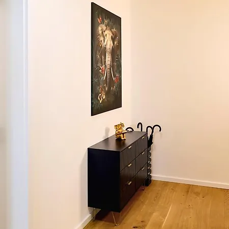 Relaxrefugium Luxus - Kueche, Arbeitsplaetze, Stellplatz & Komfort Fuer Bis 6 Gaeste 아파트 *