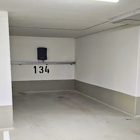 Apartment Relaxrefugium Luxus - Kueche, Arbeitsplaetze, Stellplatz & Komfort Fuer Bis 6 Gaeste