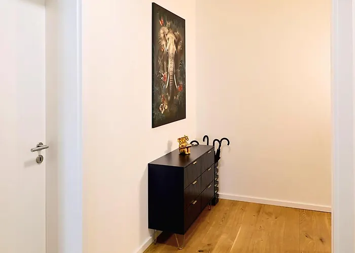 Relaxrefugium Luxus - Kueche, Arbeitsplaetze, Stellplatz & Komfort Fuer Bis 6 Gaeste Lägenhet *