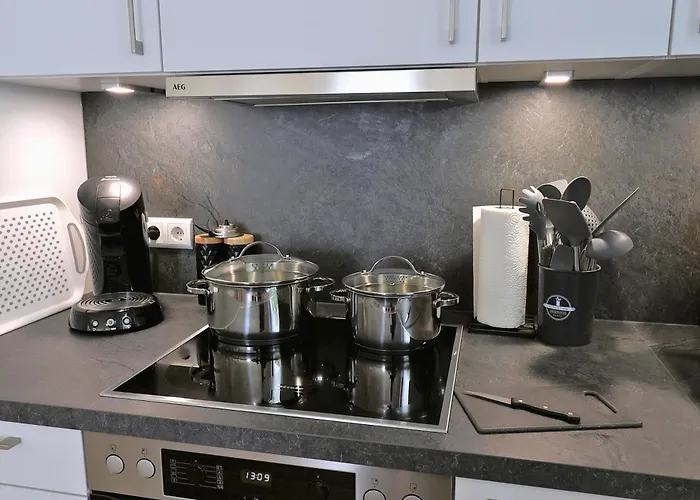 Lägenhet Relaxrefugium Luxus - Kueche, Arbeitsplaetze, Stellplatz & Komfort Fuer Bis 6 Gaeste *